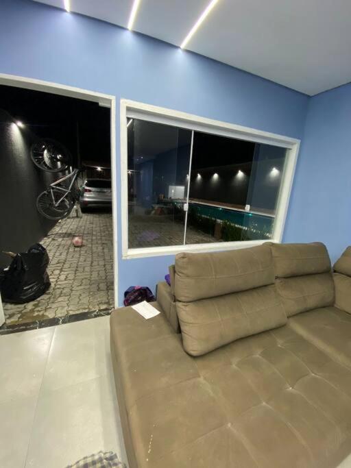Casa Espacosa Com Piscina Em Casa de férias Ubatuba