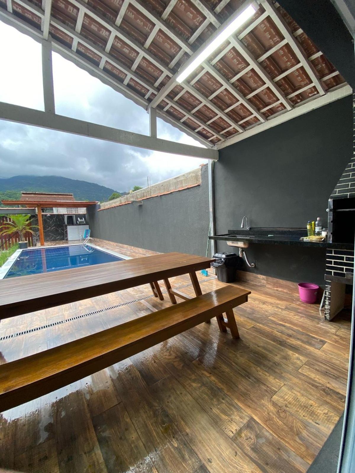 Casa Espacosa Com Piscina Em Ubatuba